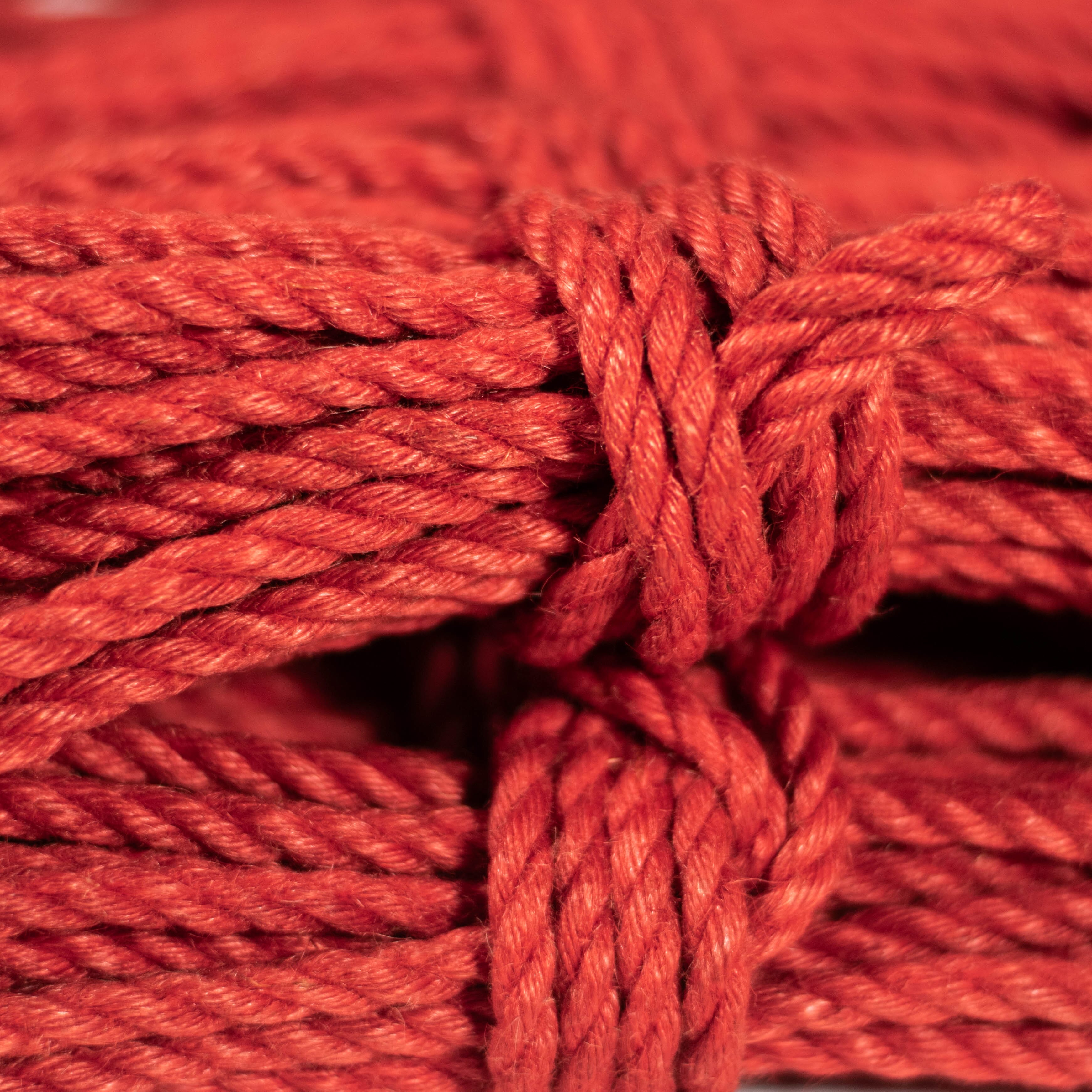 Japnee Rope How is shibari jute rope made? – Shibari Store by Anatomie Studio